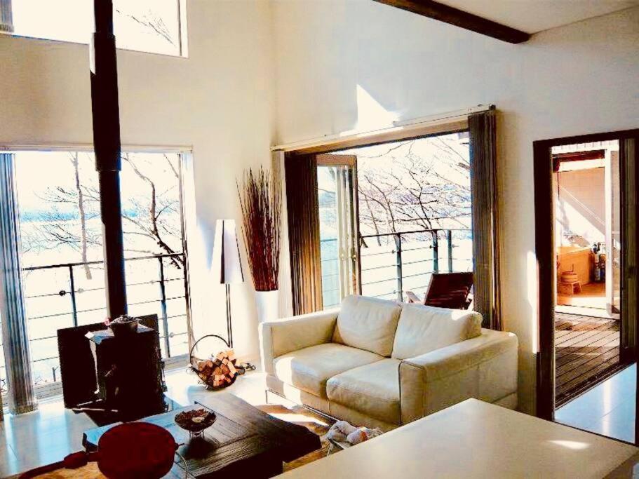 Away From Noise,View Fuji Mt In The Designer House Villa Yamanakako Ngoại thất bức ảnh